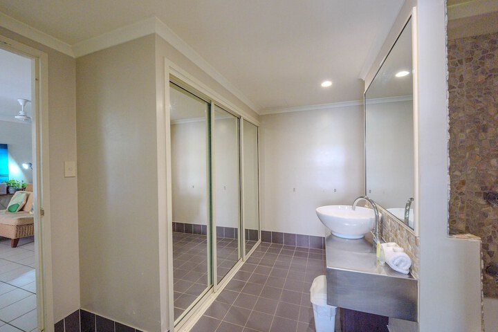 Room 45 of 70