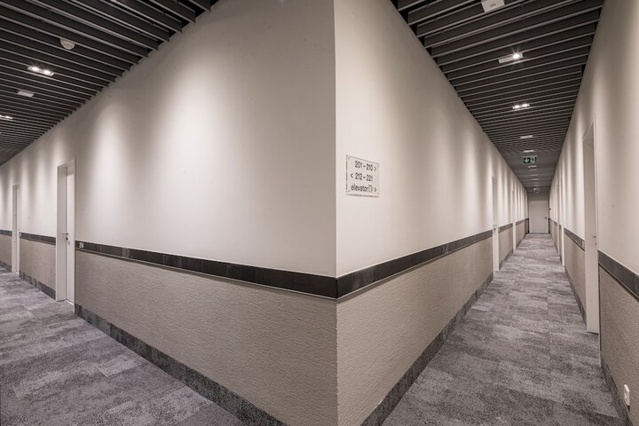 Ballroom/Hall 42 of 46