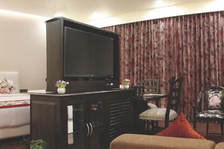 Room 15 of 45
