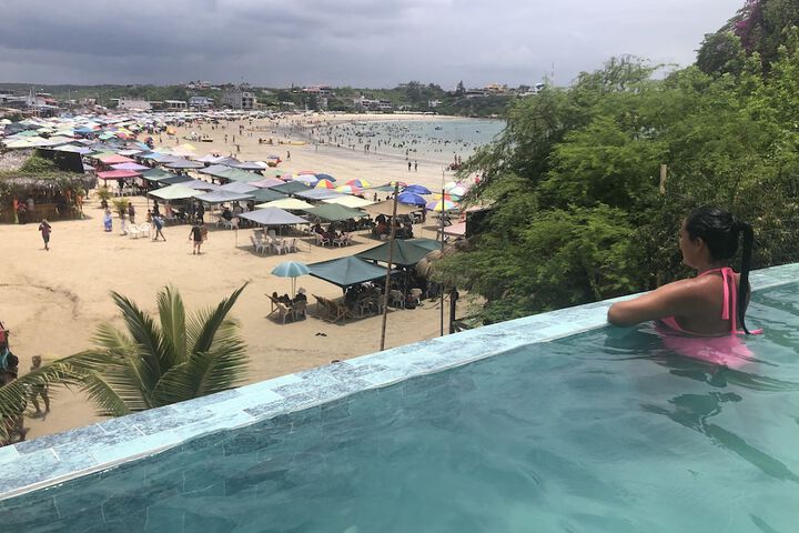 Pool 56 of 75