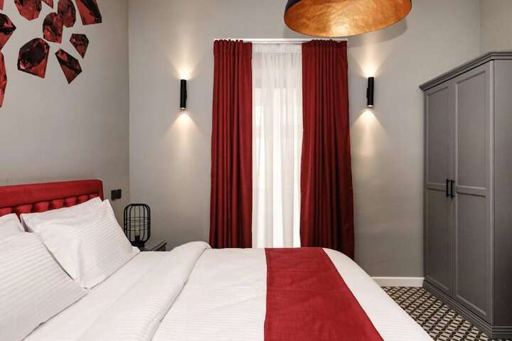 Room 20 of 67