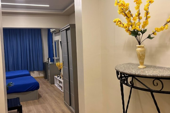 Room 54 of 196