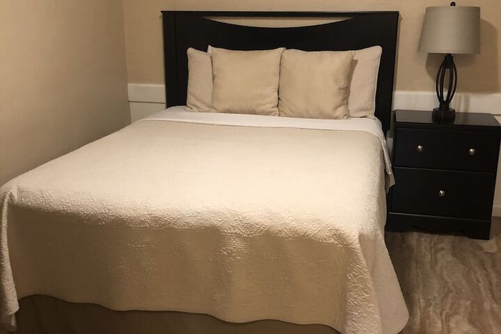 Room 14 of 41