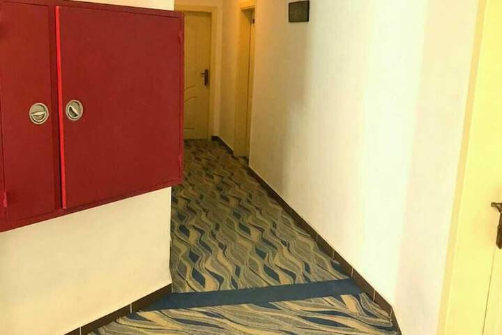 Room 14 of 26