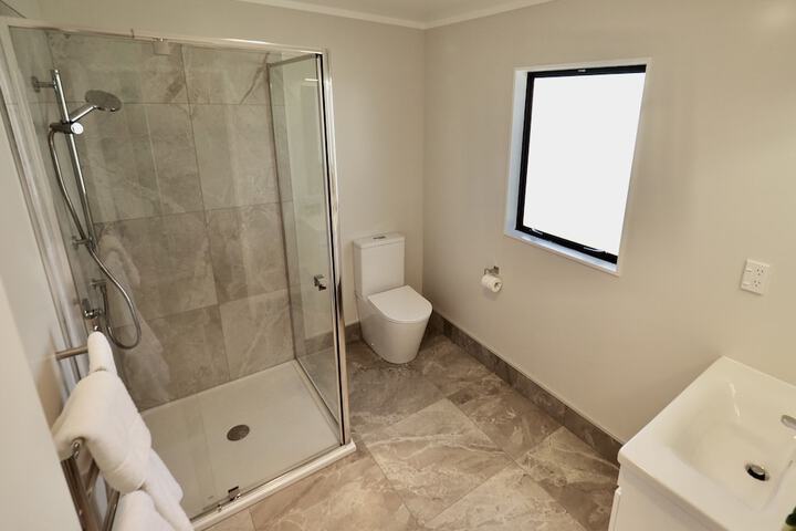 Room 4 of 41