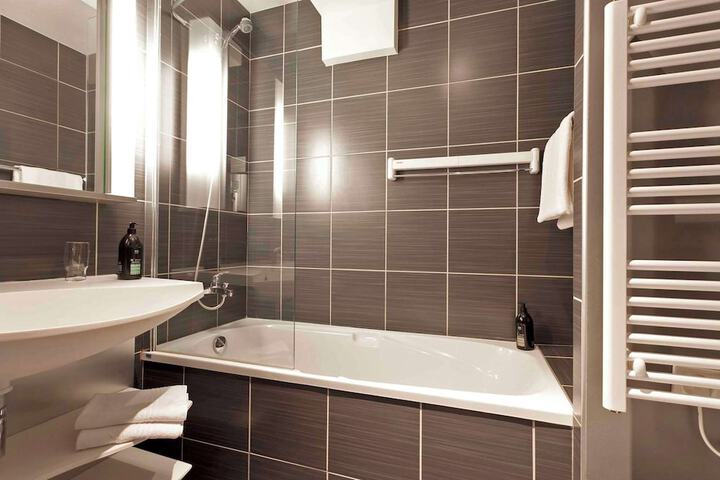 Bath Interior