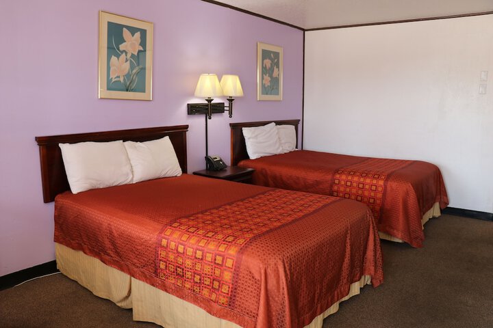 Room 5 of 35