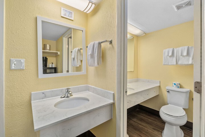 Clean Restrooms