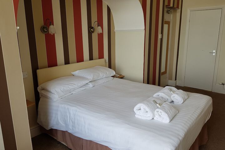 Room 8 of 57