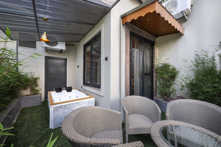 Terrace/Patio 68 of 113