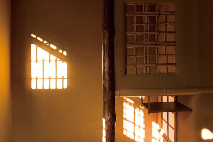 Room 25 of 107