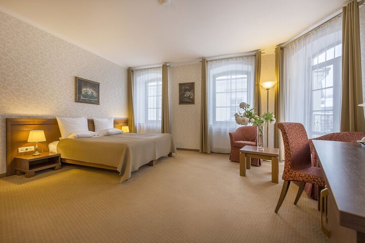 Room 21 of 69