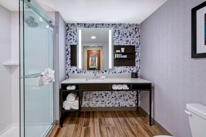 Bathroom shower