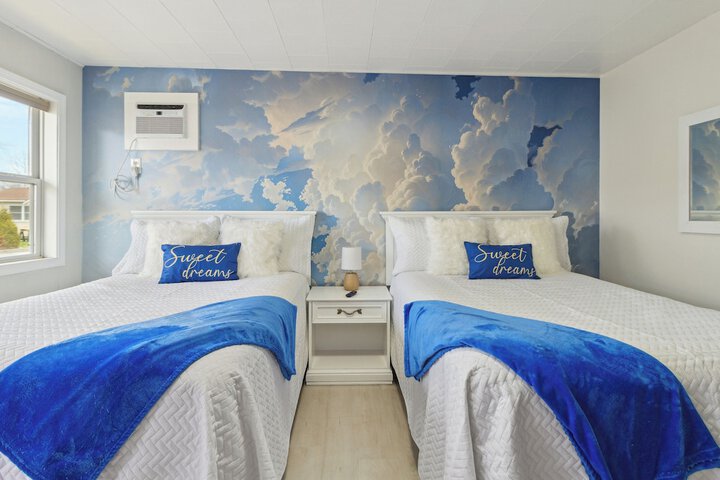 Room 30 of 134