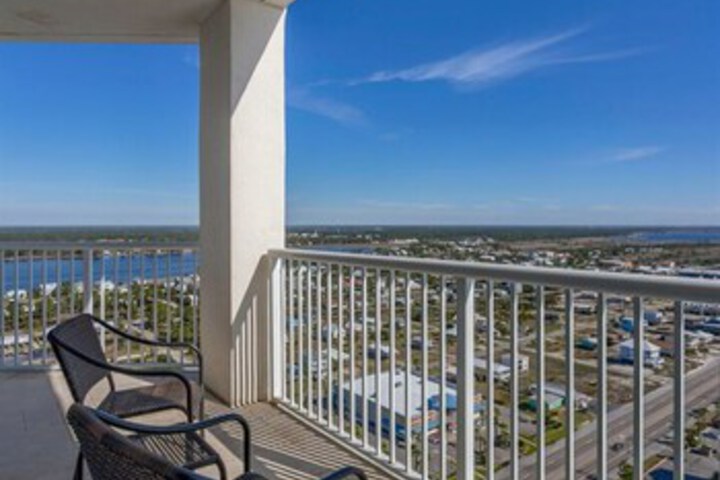 Terrace/Patio 15 of 136