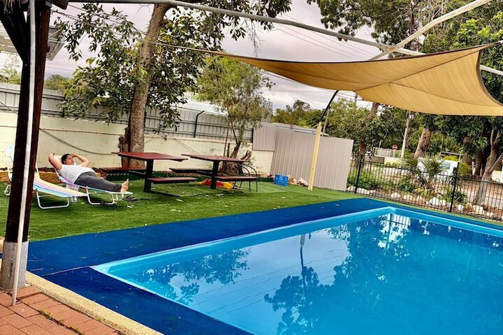 Hotel Pool