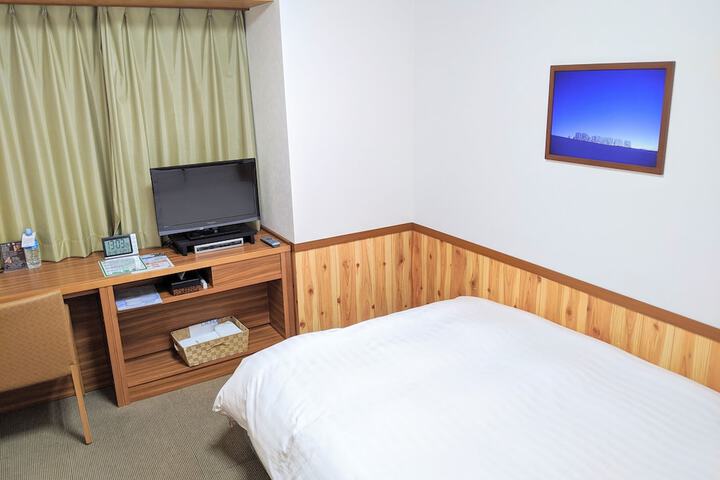 Room 14 of 78