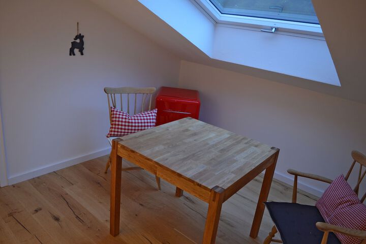 Room 14 of 48