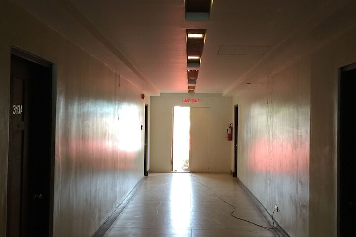 Ballroom/Hall 41 of 51