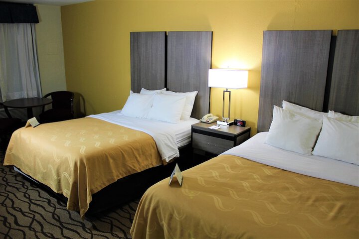 Room 8 of 44