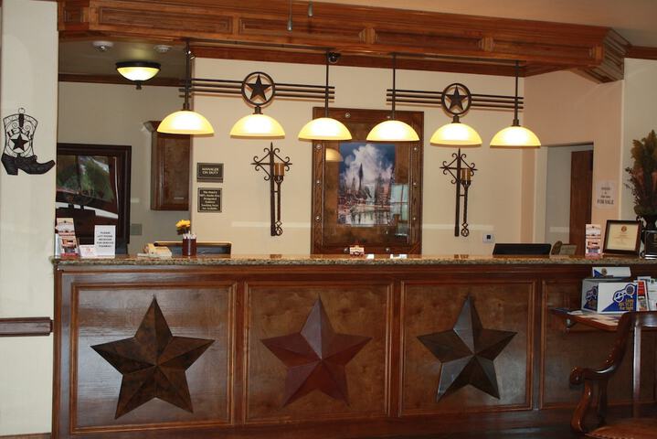 Hotel Interior 4 of 53