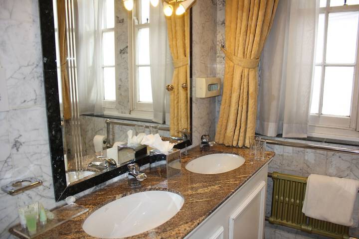 Bathroom Vanities