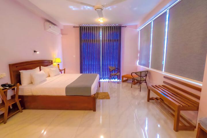 Room 20 of 74