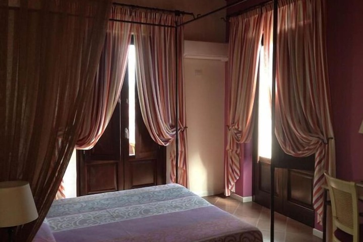 Room 14 of 55