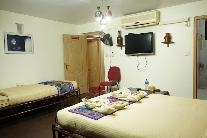 Room 27 of 56