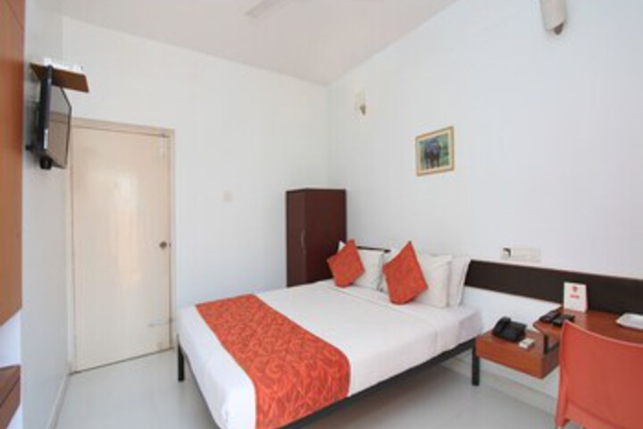 Room 16 of 21