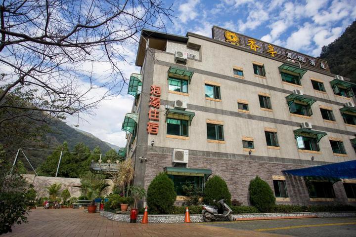Hotel 12 of 23