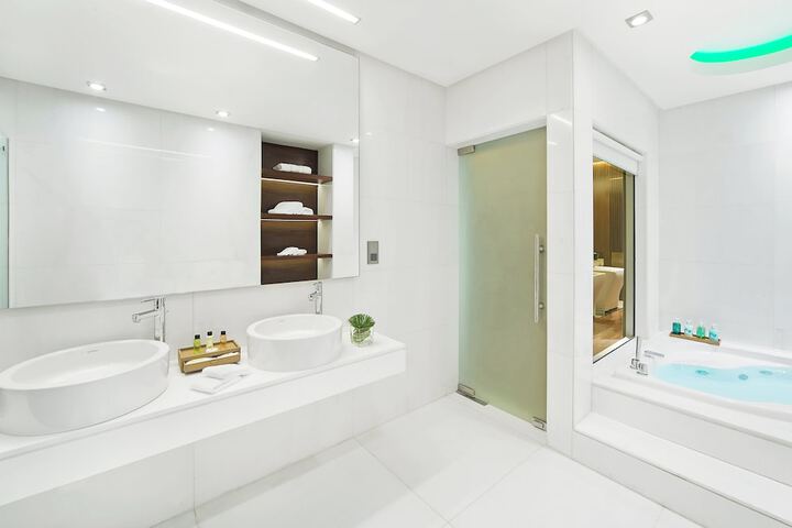 Clean Restrooms
