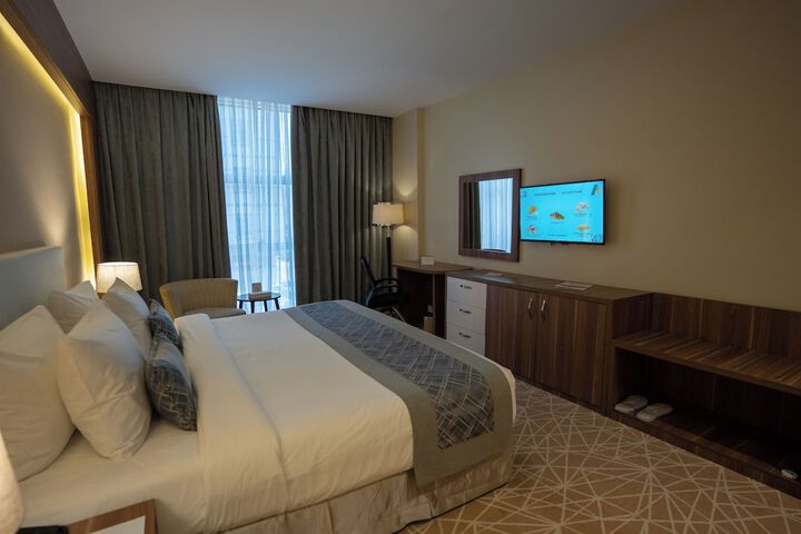 Room 12 of 49