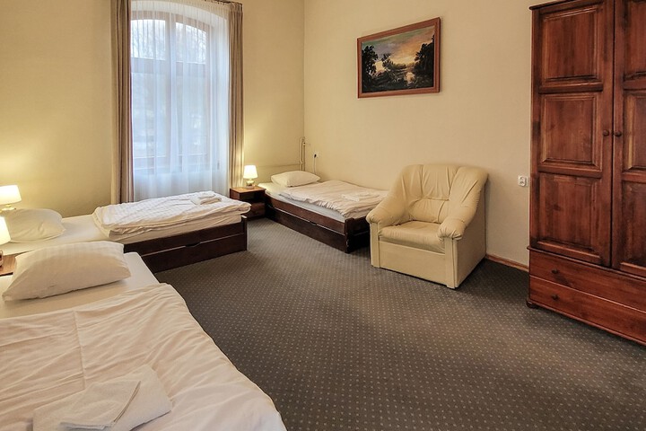 Room 6 of 55