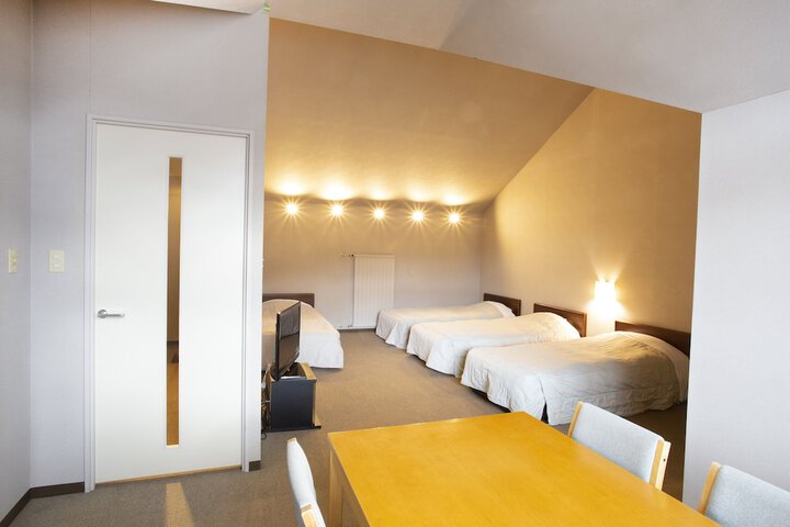 Room 40 of 108