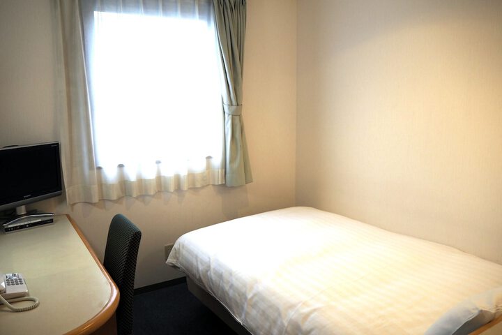 Room 7 of 31