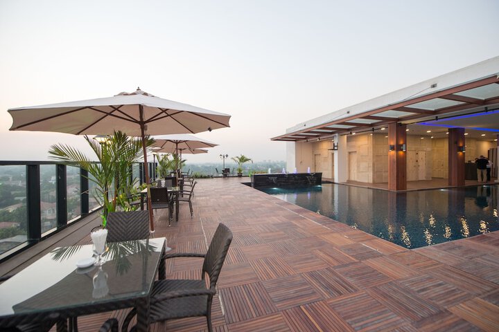 Terrace/Patio 127 of 129