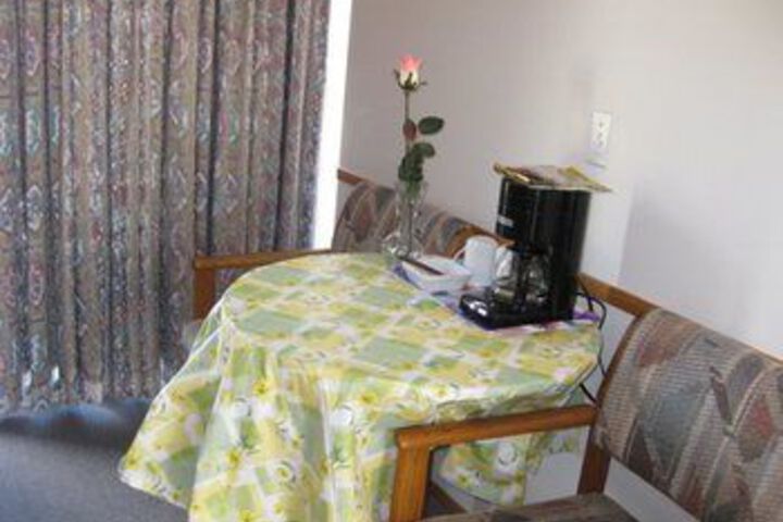 Room 21 of 42