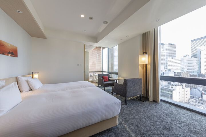 Room 25 of 121