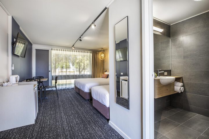Room 5 of 47
