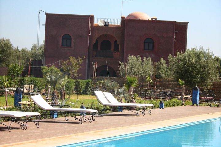 Pool 20 of 43