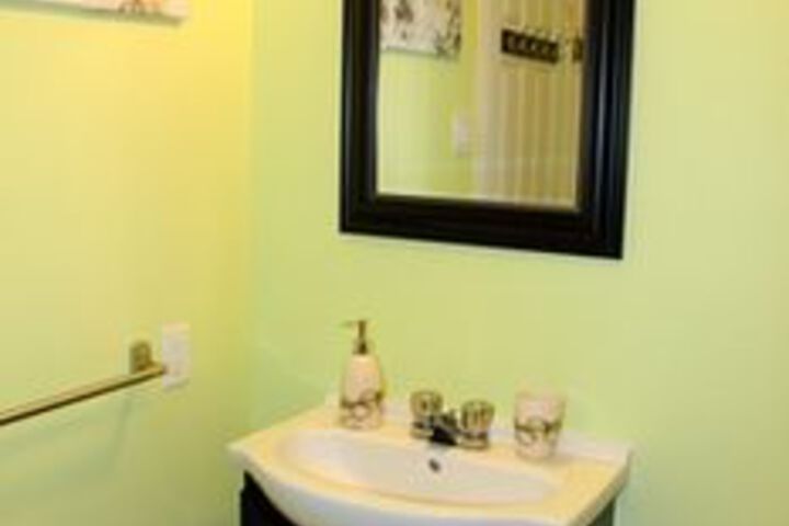 Room 14 of 60