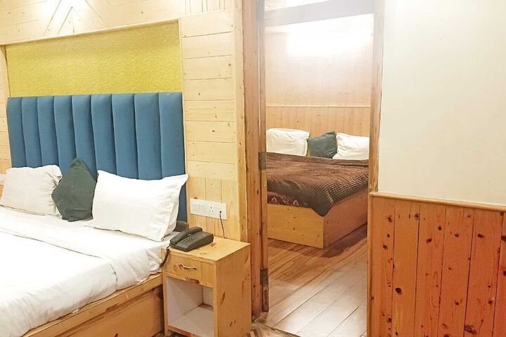 Room 5 of 25
