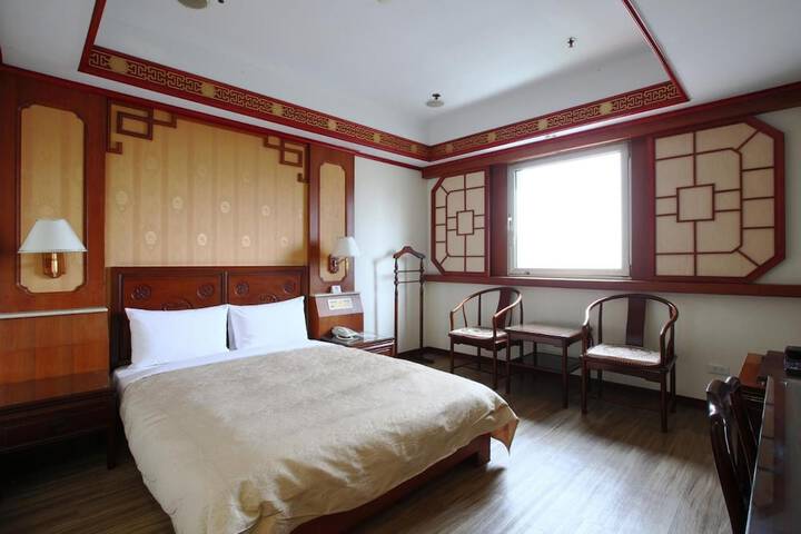Room 24 of 56