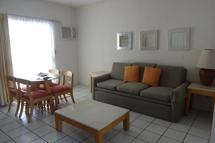 Room 16 of 35