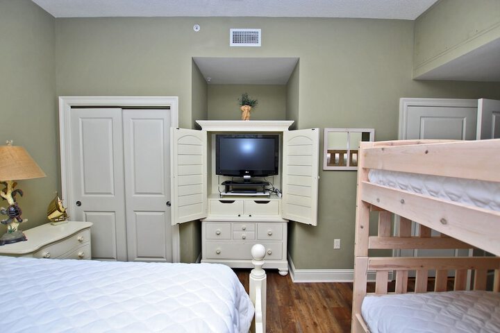 Image of Wharf 405
