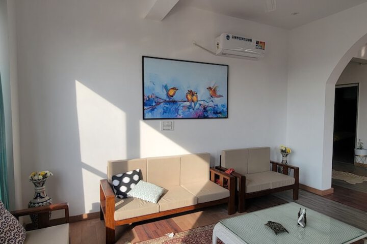 Room 20 of 97
