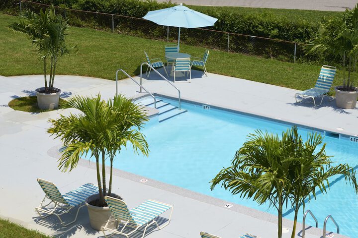 Pool 16 of 48