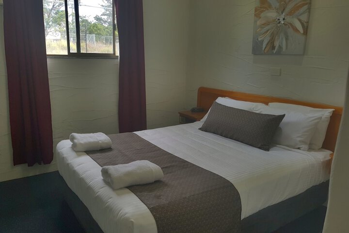 Room 11 of 113