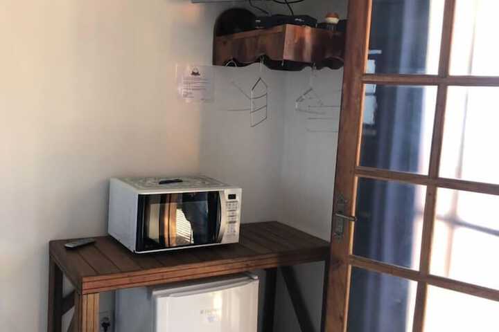 Room 27 of 37